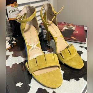 NWOB: Adrienne Vittadini Yellow Suede Heels
